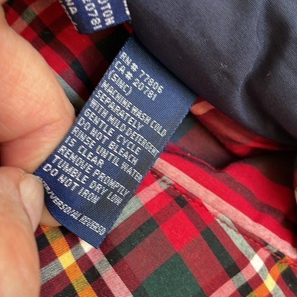 Vintage 90's Tommy Hilfiger Reversible Plaid to Khaki Puffer Vest - Picture 13 of 13